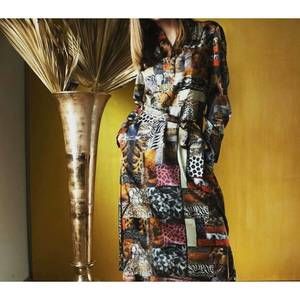 NEW UNBREAK.IT art print dress in multi